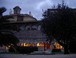 Veduta serale del chiostro