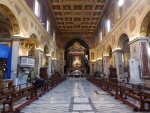 L'interno della basilica