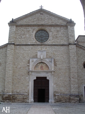 Facciata della chiesa dell'Abbazia di Farfa