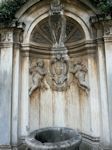 La vera da pozzo templare