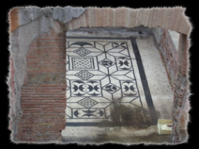 Mosaici pavimentali negli scavi di Ostia Antica