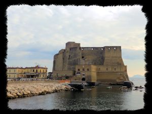 L'isolotto con Castel dell'Ovo