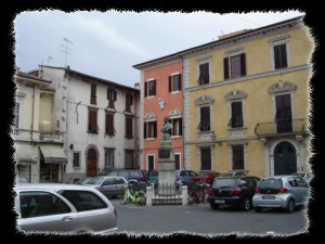 Piazza e Palazzo della Magione